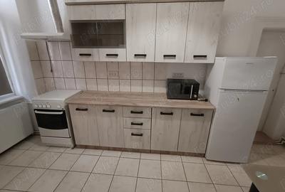 Inchiriez apartament bulevardul Revolu?iei Arad - 9