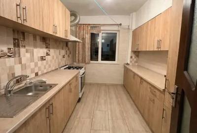 Apartament cu 4 camere decomandat în Calea București - 7