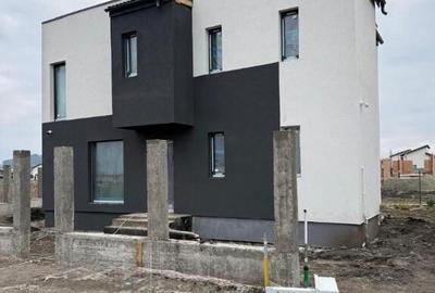 Casă cu 4 camere cu Teren 300 Mp în Sânpetru - 18