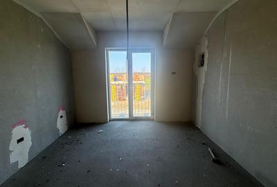 Duplex cu 4 camere cu Canalizare în Moșnița Nouă - 12