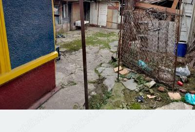 Casă cu 4 camere cu Teren 205 Mp în Central - 2