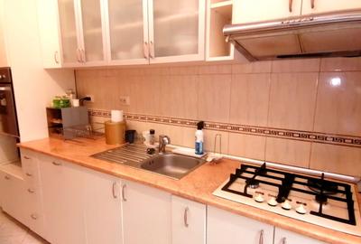 Apartament 2 camere decomandat, etaj 2, metrou Dristor - 7
