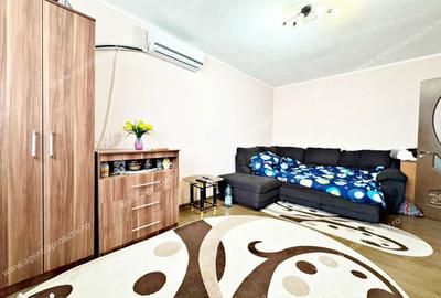 Apartament cu 2 camere decomandat în Micro 17 - 11