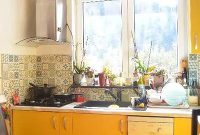 Apartament cu 3 camere decomandat în Central - 1