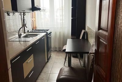 Apartament cu 2 camere decomandat în Ostroveni - 12