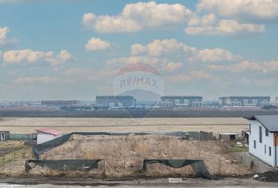 Teren Construcții intravilan de 500 mp, în Sânpetru