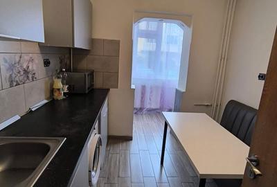 Apartament cu 2 camere semidecomandat în Gorjului - 4