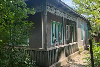 Casă cu 5 camere cu Teren 3000 Mp în Exterior Vest - 3