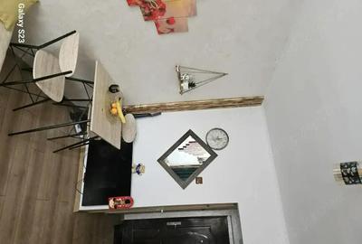Garsonieră decomandată în Central - 4