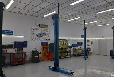 Spațiu comercial, de 200 mp, în Central - 3
