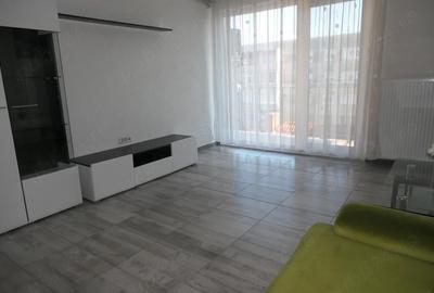 Apartament cu 3 camere decomandat în Central - 3