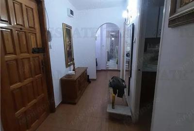 Bulevardul Decebal-Voronet-in exclusivitate vanzare 2 camere - 12