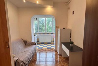 Camera de camin, cu baie si bucatarie - zona Astra - 1