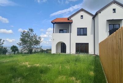 Duplex in Feleacu cu panorama spre Cluj, 500 mp teren - 2
