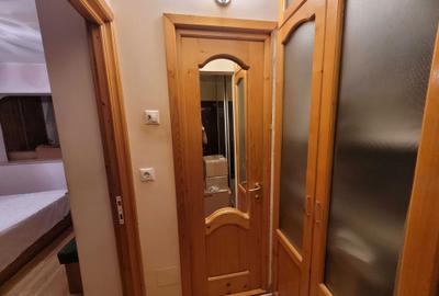 Apartament cu 2 camere decomandat în Micro 20 - 7