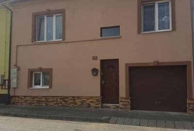 Casa individuala, zona Trei Stejari - strada linistita, curte, garaj, 4 camere - 2
