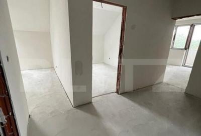 Apartament de 4 camere , 2 balcoane , 93 mp, zona Careiului - 1