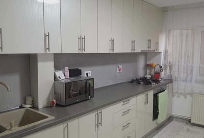 Apartament cu 3 camere în Burdujeni - 2