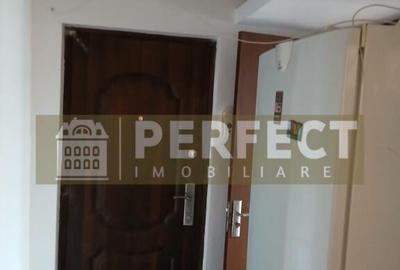 Apartament 2 camere RENOVAT COMPLET et.4/4 Pret 46000 euro-VEST Apartament 2 camere RENOVAT COMPLET et.4/4 Pret 46000 euro-VEST - 5