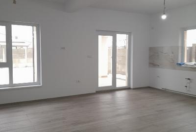 Proprietar vind duplex - 6