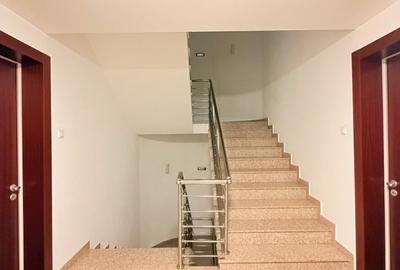 Apartament cu 3 camere semidecomandat, mobilat în Decebal - 20