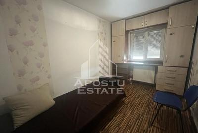 Apartament cu 3 camere de vanzare, centrala proprie, zona Dambovita - 5