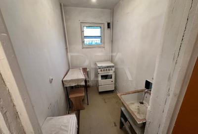 Apartament 2 Camere , Etaj Intermediar , Zona Alexandru Obregia - 5
