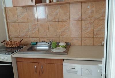 Garsonieră decomandată în Voinești - 4