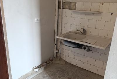 Vând garsonieră Piatra Neamț - 4