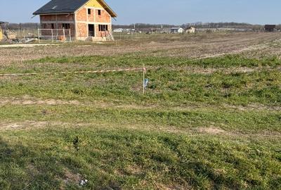 Teren Construcții intravilan de 400 mp, în Central - 1