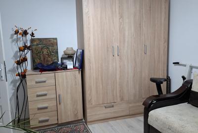 Garsoniera noua, moderna, gaz, intrare separata, curata, la curte, 300 euro - 3