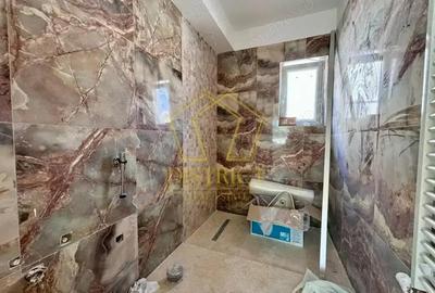 Casă cu 4 camere cu Teren 180 Mp în Giarmata