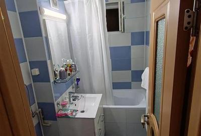 Apartament cu 4 camere decomandat în Viziru 3 - 12