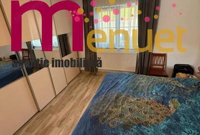 Casă cu 6 camere cu Teren 2000 Mp în Malcoci - 4