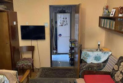 Apartament 2 camere de vanzare , Aleea Clabucet , Carpati 1 , etaj 2 , 44.500 euro usor negociabil - 2