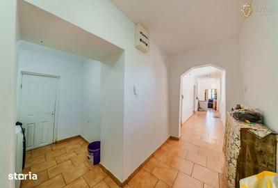 Casă cu 3 camere cu Teren 2880 Mp în Micălaca - 8