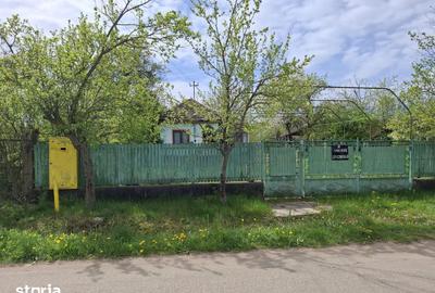 Teren de 3478 mp, în Podenii Noi - 2