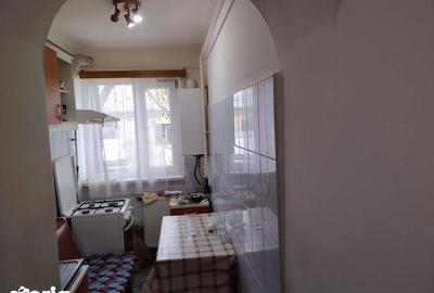 Apartament cu 3 camere semidecomandat în Fălticeni - 6