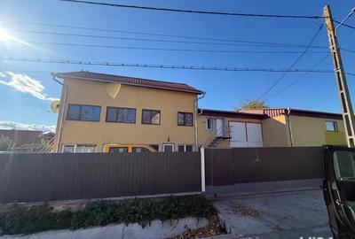 Casă cu 2 camere cu Teren 1000 Mp în Unirea - 2