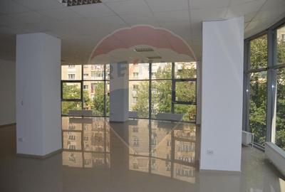 Spatiu Comercial de Inchiriat Lujerului - 6