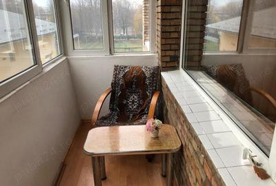 Apartament cu 2 camere decomandat în Petros - 2
