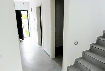 Duplex cu 4 camere cu Teren 300 Mp în Domnești - 6