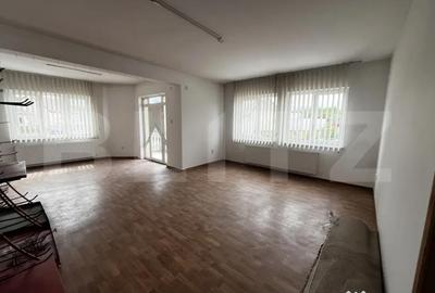 Casă cu 7 camere cu Teren 567 Mp în Lazuri - 8