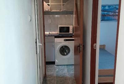 Apartament cu 3 camere semidecomandat în Gorjului - 14