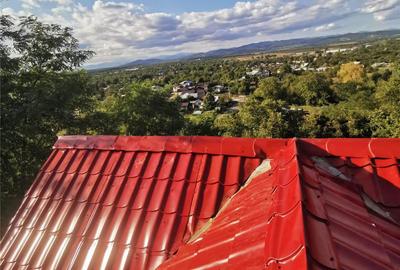 Casă cu 5 camere cu Teren 398 Mp în Băicoi - 10