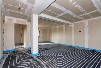 Casă cu 5 camere cu Teren 400 Mp în Central - 4