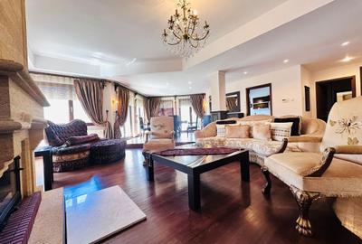 Casă individuală cu 7 camere cu Canalizare în Central - 2