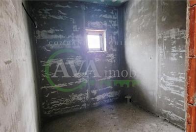Casă cu 3 camere cu Teren 600 Mp în Sărata - 1