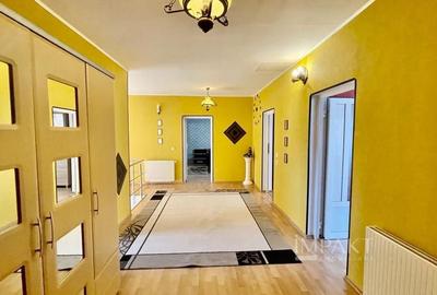 Casa deosebita cu 7 camere si piscina exterioara in cartierul Zorilor - 18