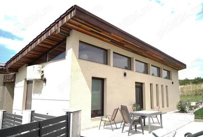 Casa superba de vanzare